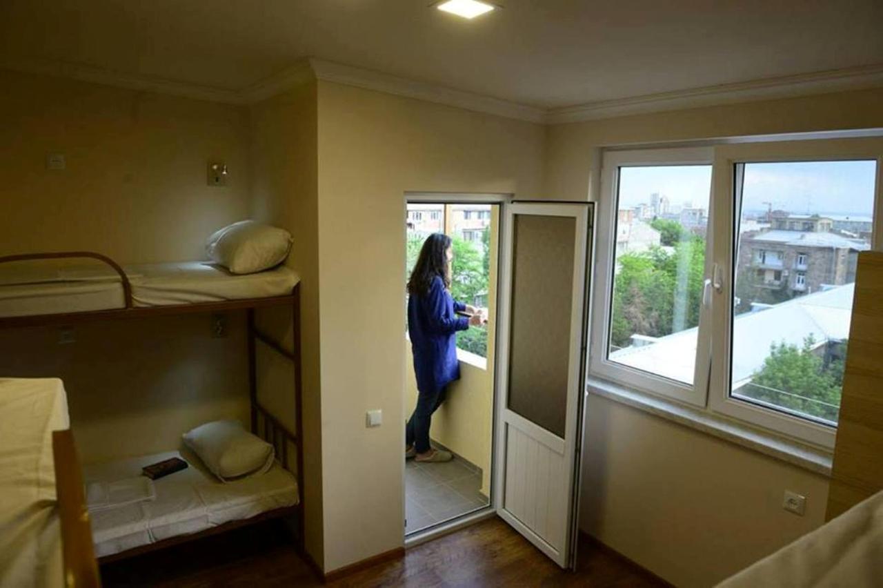Your Hostel Jereván Kültér fotó