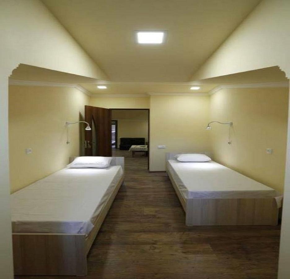 Your Hostel Jereván Kültér fotó