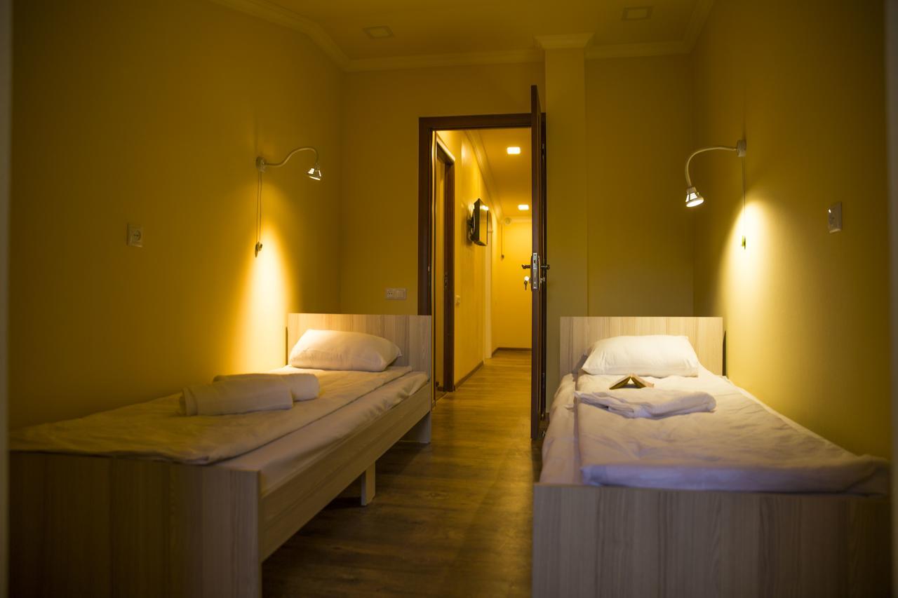 Your Hostel Jereván Kültér fotó