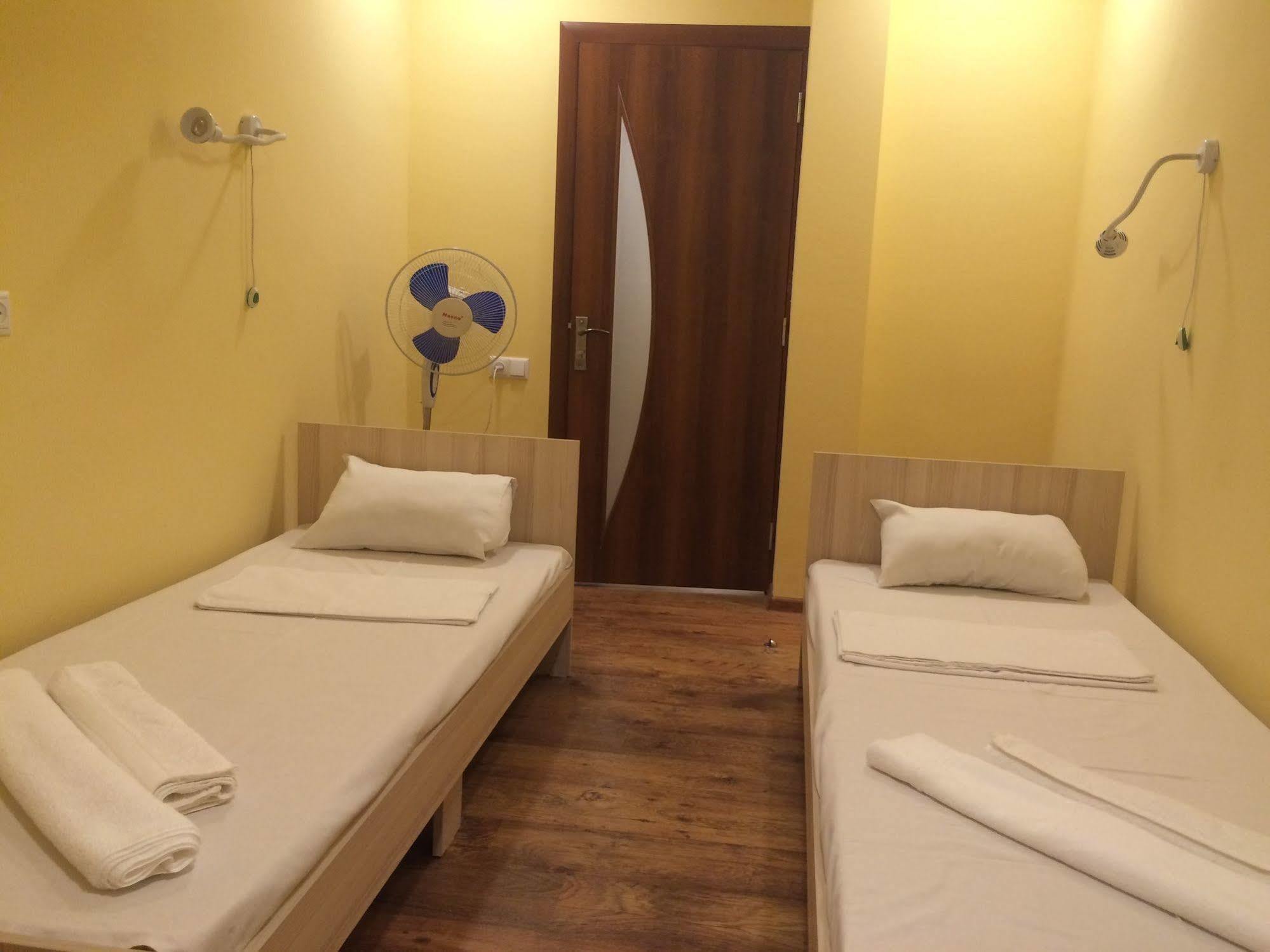 Your Hostel Jereván Kültér fotó