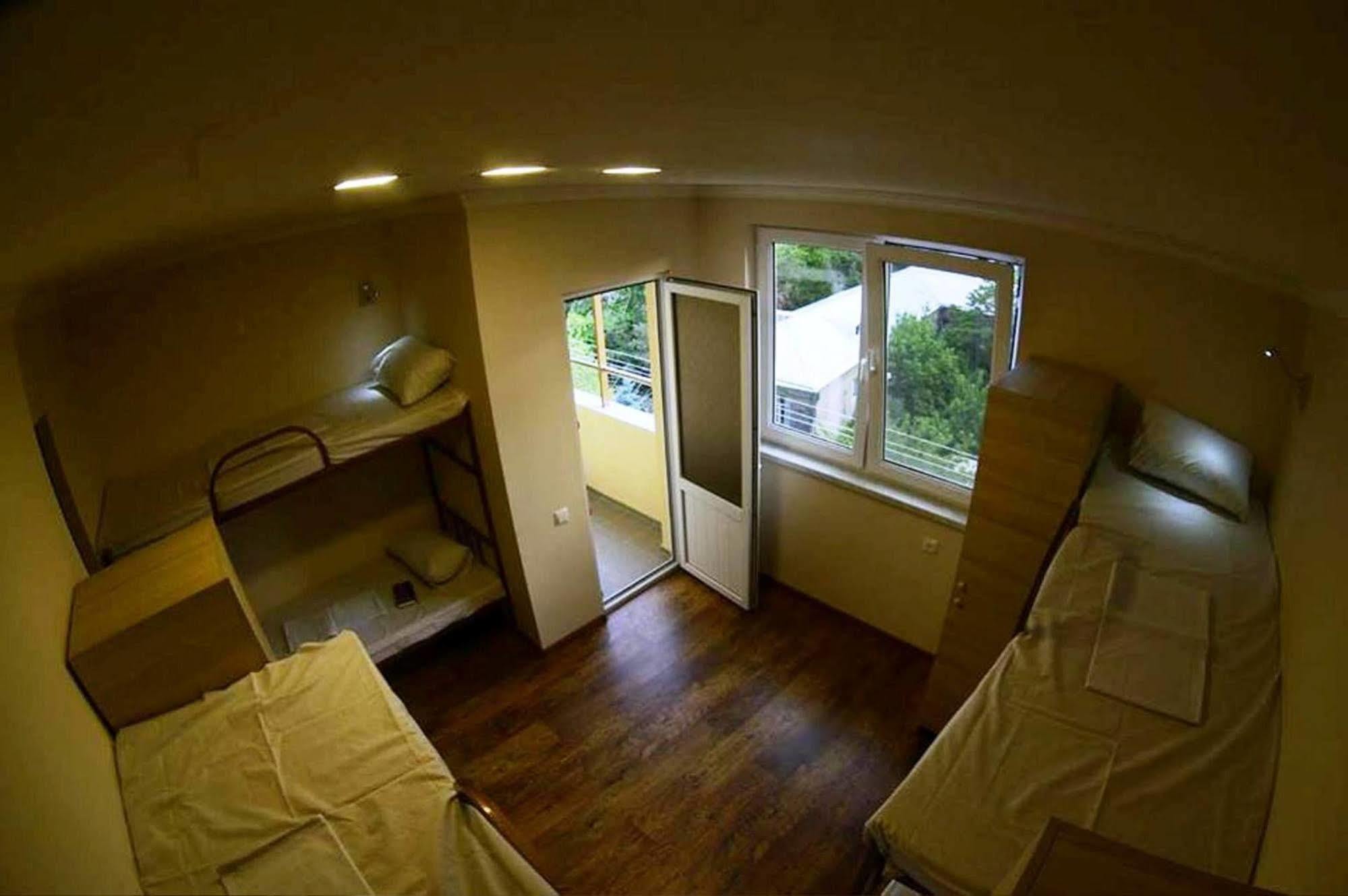 Your Hostel Jereván Kültér fotó